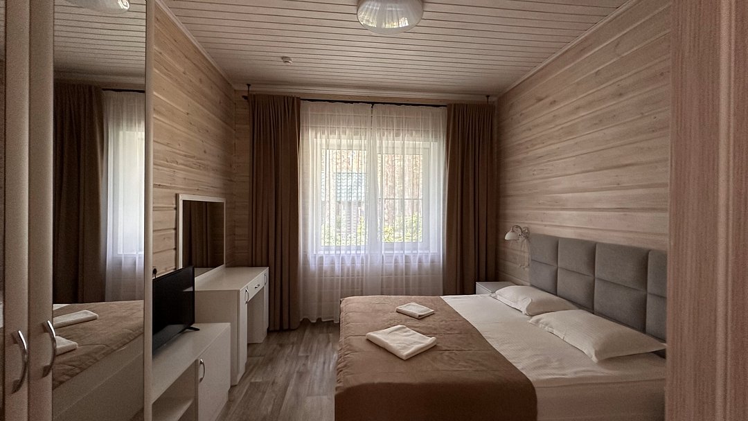 Шале 2-местный 2-комнатный (2 линия)