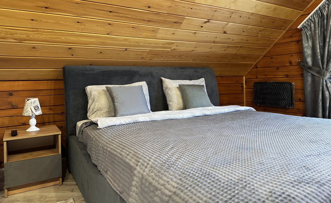 Коттедж 4-местный 2-комнатный | Yousinn (Теплый вечерок), Новосибирская область