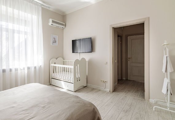 Домик 10-местный 5-комнатный (с бассейном и бильярдом)