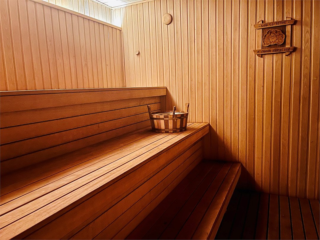 Дом 10-местный 4-комнатный (с баней)