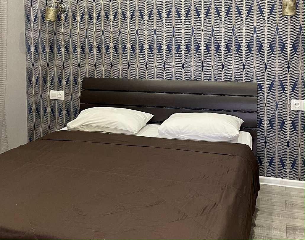 Домик (№4) 4-местный 2-комнатный