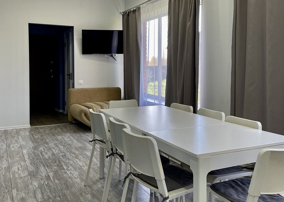 Домик (№5) 4-местный 3-комнатный