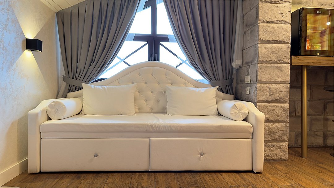 Люкс 2-местный Белый