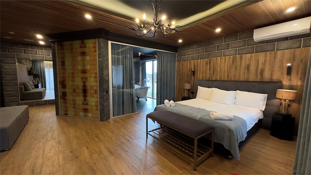 Люкс 2-местный Черный