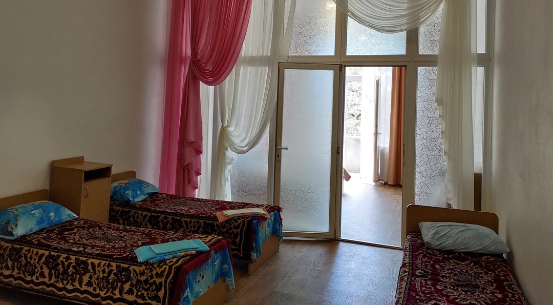 4-местный 2-комнатный