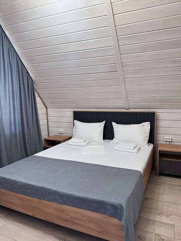 Афрейм 4-местный 2-комнатный (№3)