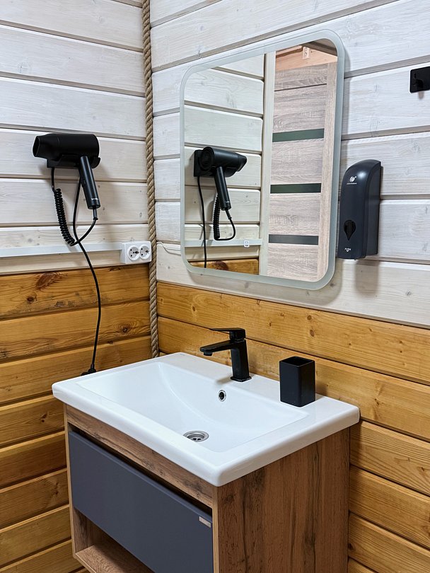 Афрейм 4-местный 2-комнатный (№3)