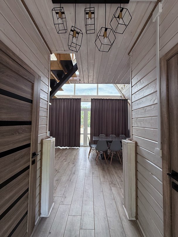 Афрейм 4-местный 2-комнатный (№5)