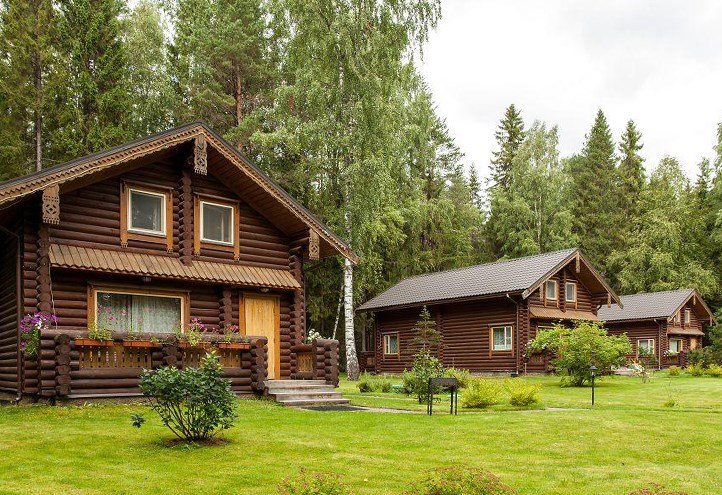 Коттедж 4-местный 2-комнатный Люкс