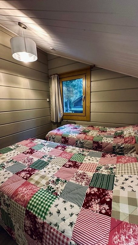 Коттедж 4-местный 2-комнатный Люкс