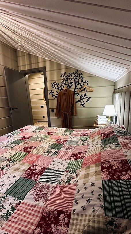 Коттедж 4-местный 2-комнатный Люкс плюс