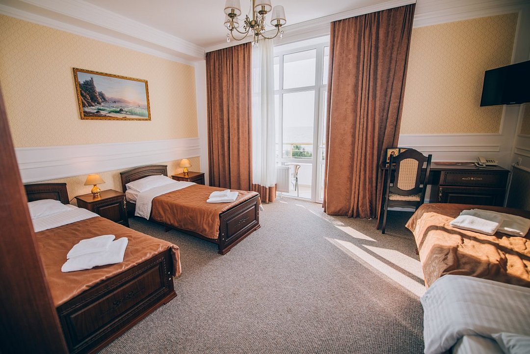 Полулюкс 3-местный 1-комнатный