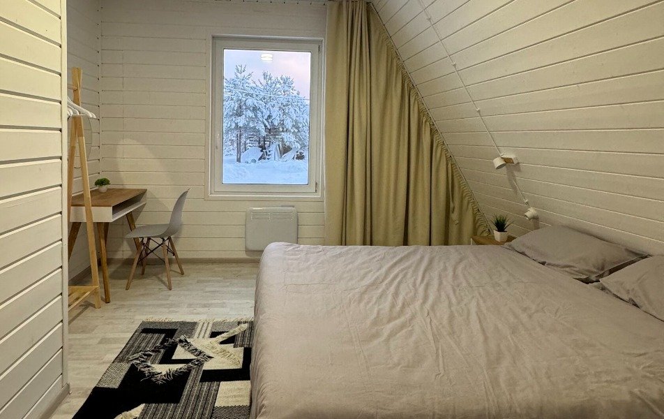 Афрейм 10-местный 4-комнатный (Треугольный)