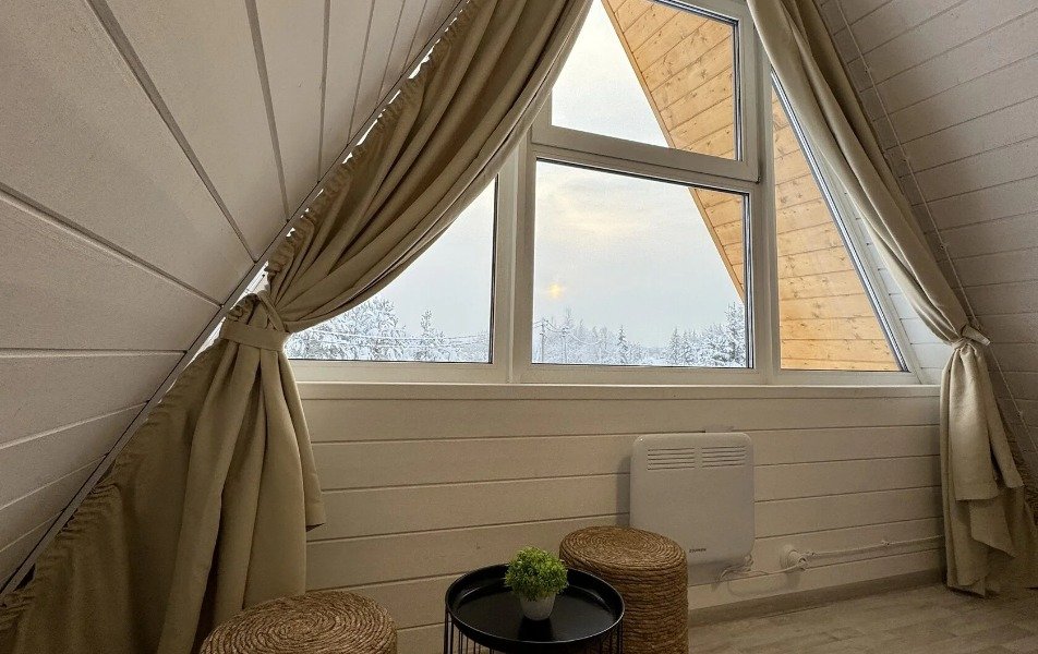 Афрейм 10-местный 4-комнатный (Треугольный)