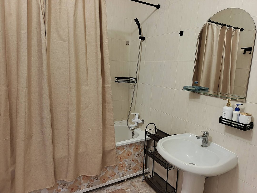 Таунхаус 8-местный (3 этажный)