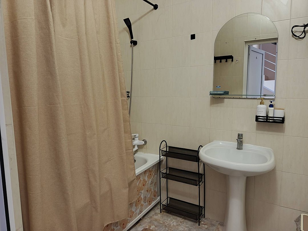 Таунхаус 8-местный (3 этажный)