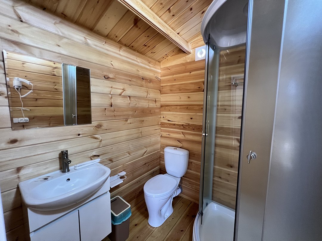 Коттедж 3-местный 1-комнатный