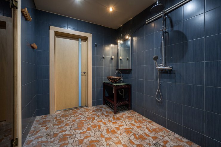 Дом 8-местный 4-комнатный