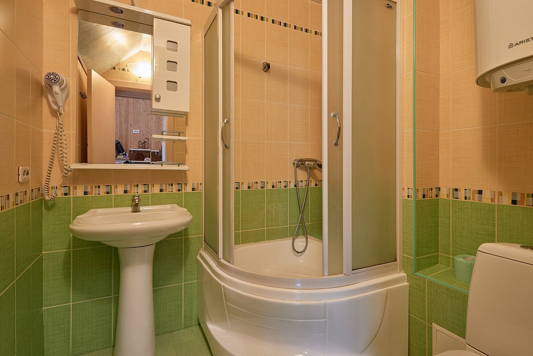 Сюит 4-местный 4-комнатный 2-этажный