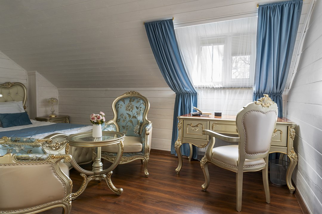 Флигель 4-местный 2-комнатный (2 спальни, у пруда)