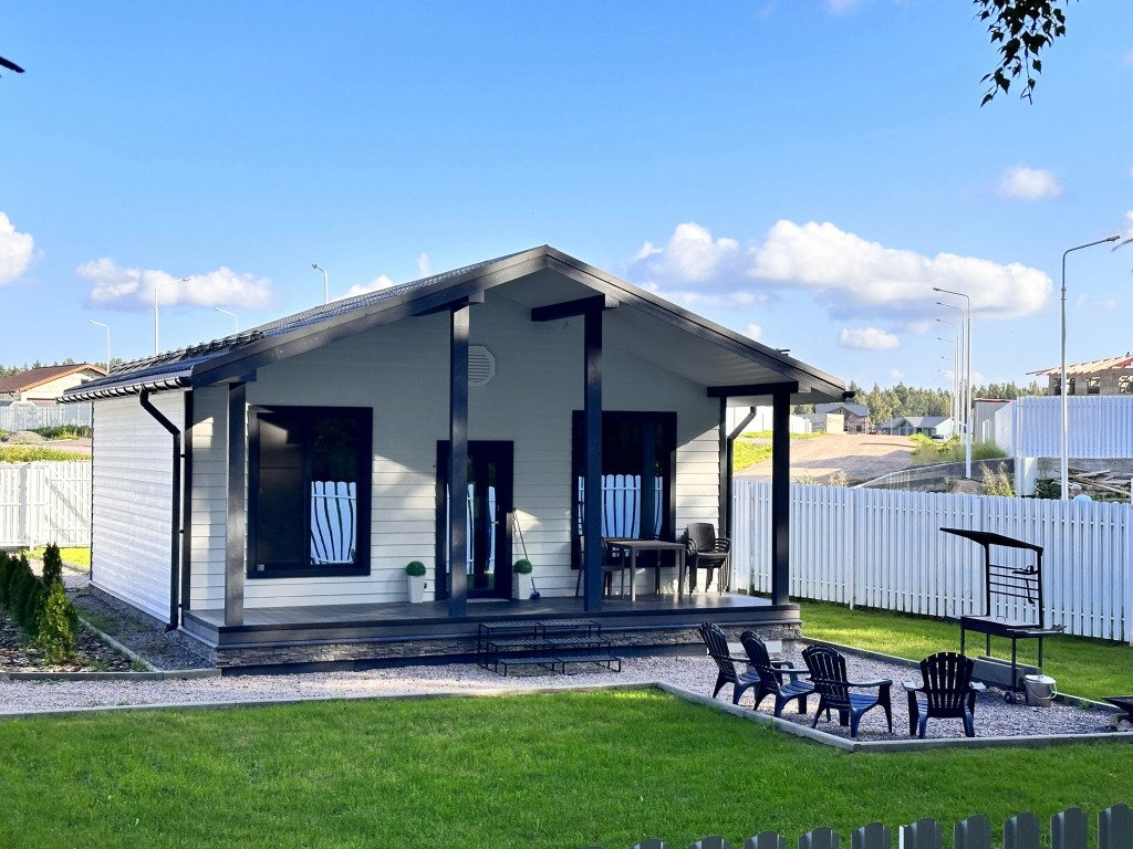 Частный дом у озера и леса 2 спальни, деревня Борисово, Ленинградская область