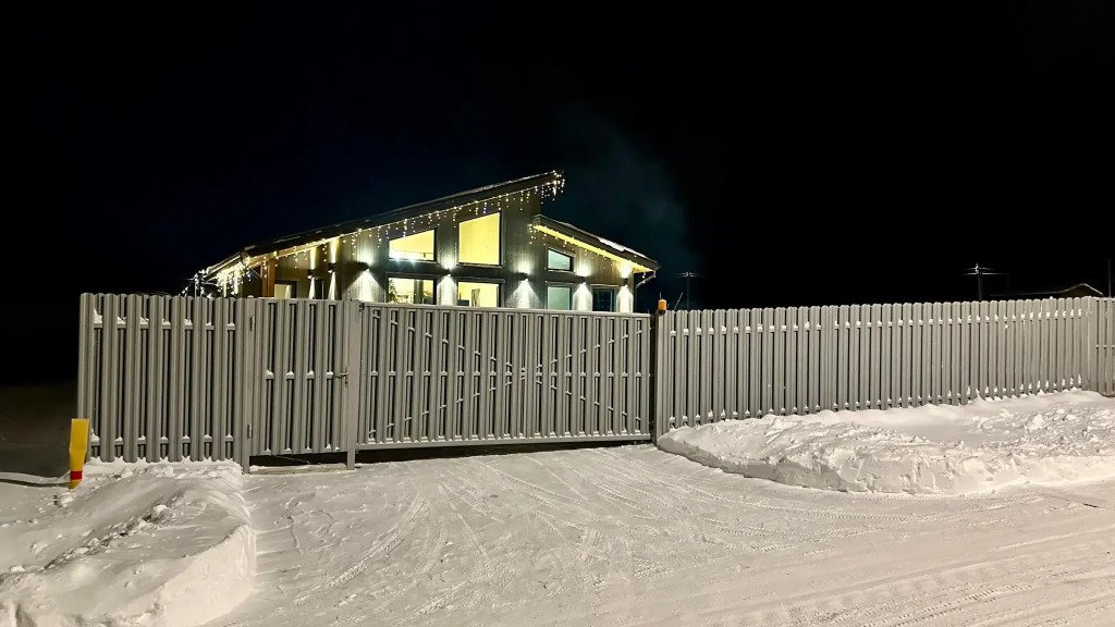 Дом у Мичуринского озера, Ленинградская область: фото 2