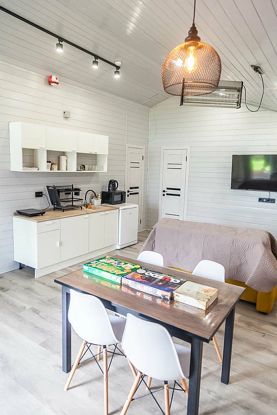 Дом 2-местный 2-комнатный (№2, вид на Волгу)