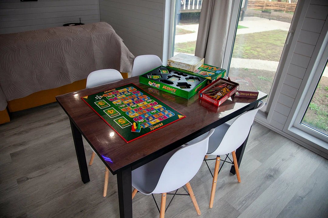 Дом 2-местный 2-комнатный (№2, вид на Волгу)