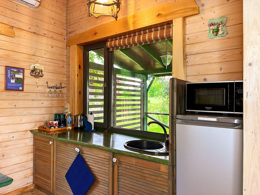 Дом 4-местный 1-комнатный (Бриз)