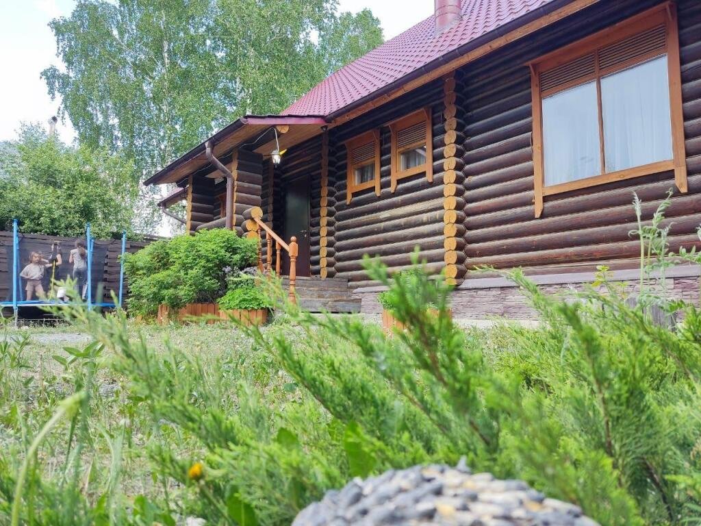 Бревенчатый дом Абзаково, село Новоабзаково, Республика Башкортостан