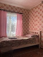 Коттедж с 2 комнатами с красивым видом из окна, Частный дом на Онежской 21, Шальский