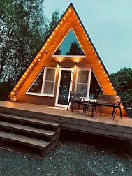 Шале с баней на берегу озера