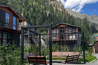 База отдыха Домбайская сказка