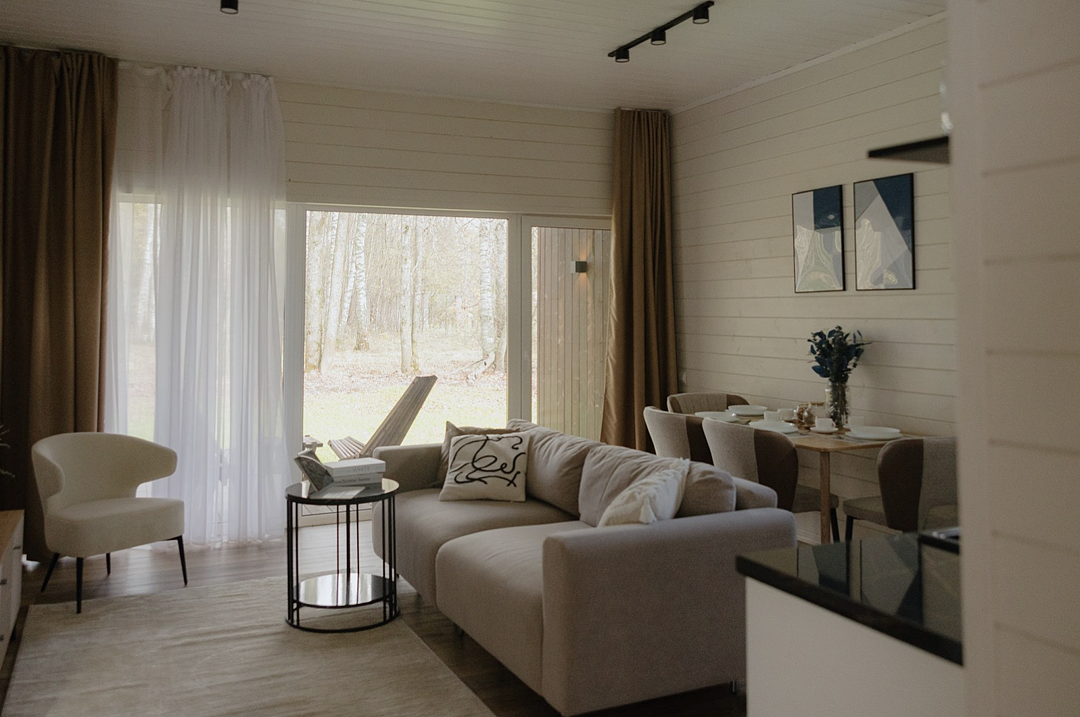 Дом 6-местный 3-комнатный (У леса на опушке с террасой)