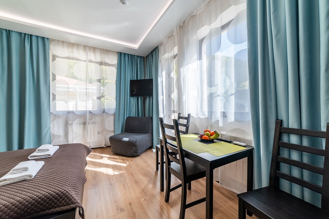 Улучшенный 3-местный (с балконом)