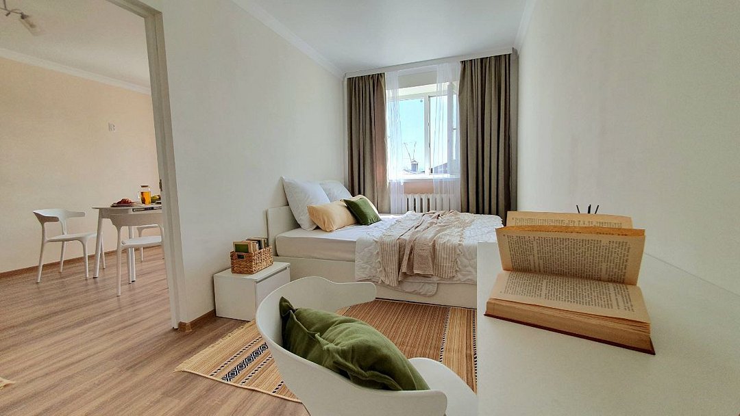 Апартаменты Двухкомнатная на Арбате с видом на горы с балкона рядом с Атажукинским парком, Республика Кабардино-Балкария, Нальчик 