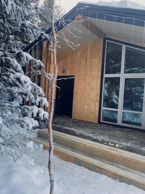 Частный дом Уютный с видом на лес (Ёлки Зелёные), Шерегеш, Кемеровская область