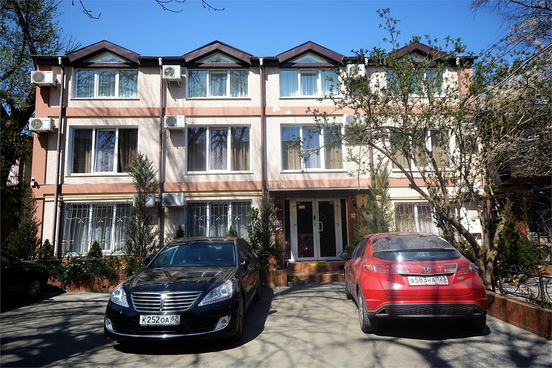 Гостевой дом "На Горького", Симферополь, Крым