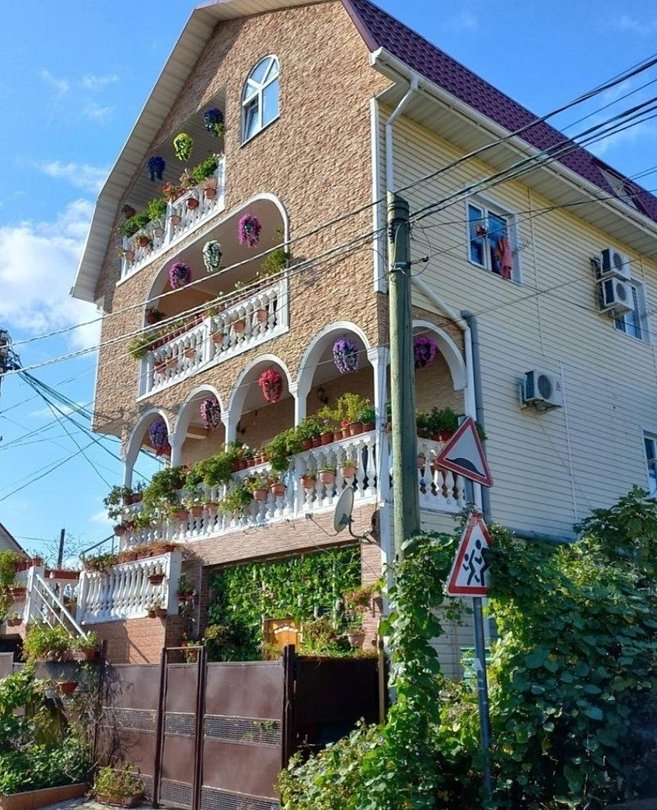 Гостевой дом Дом Цветов, Сириус, Краснодарский край