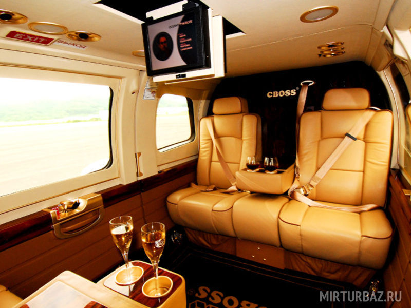 Салон вертолета Bell 430