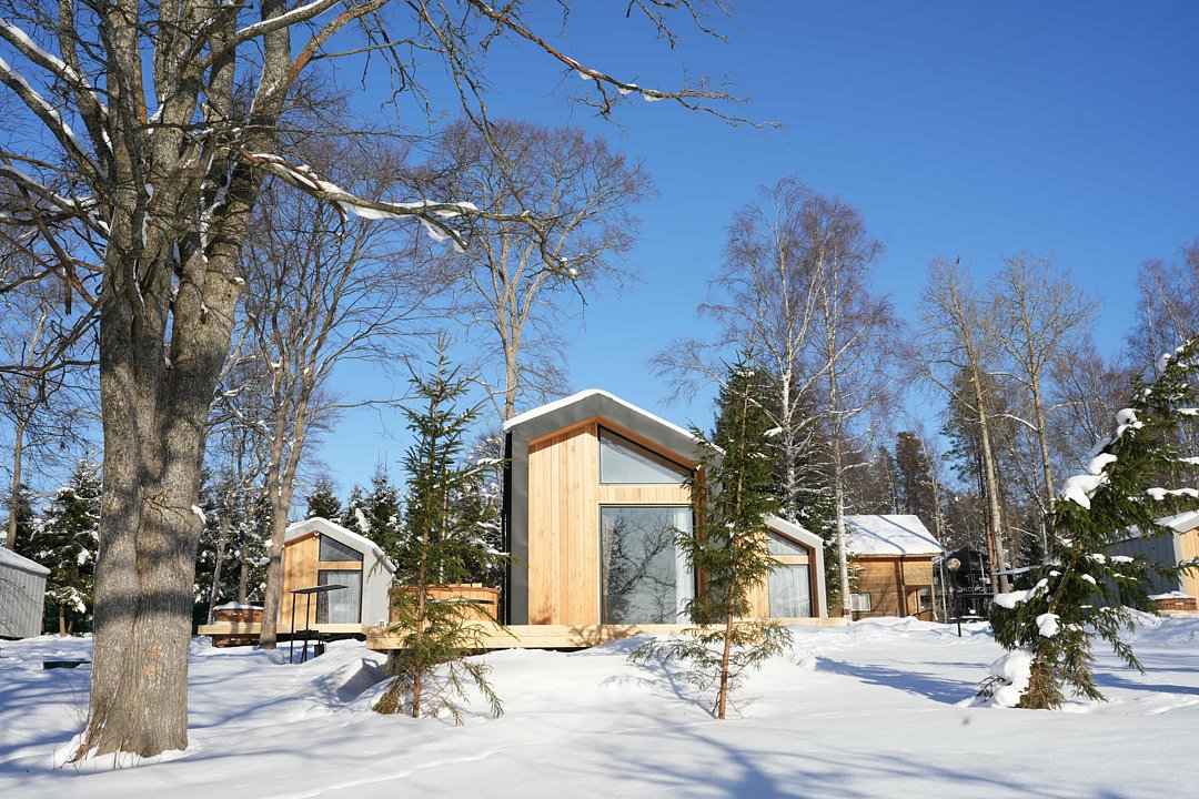 База отдыха ЭкоПорт на Отрадном, поселок Плодовое, Ленинградская область