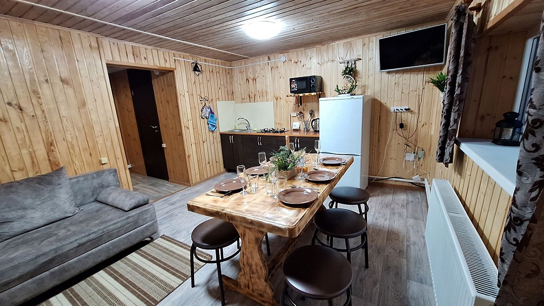 Дом 4-местный 2-этажный (VIP 1)