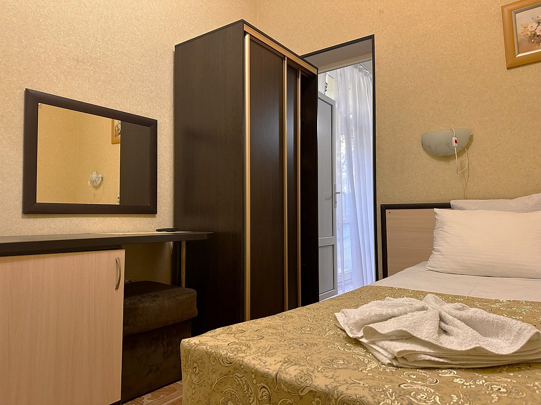 Семейный 4-местный 2-комнатный (с кухней)