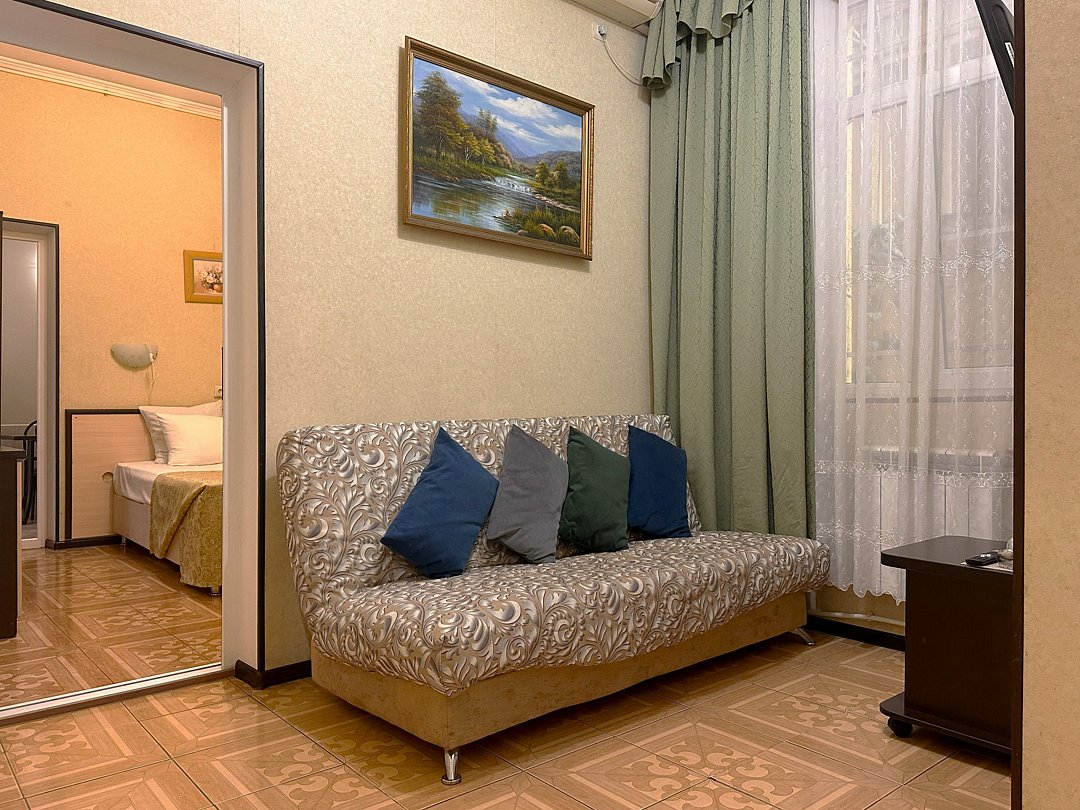 Семейный 4-местный 2-комнатный (с кухней)