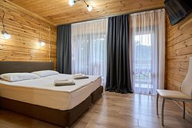Стандарт с балконом (ЭКО-КОРПУС 2 этаж), База отдыха Белла, Каменномостский
