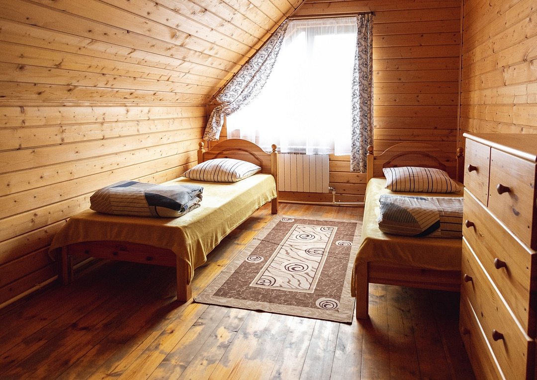 Усадьба 16-местный 4-комнатный 2-этажный