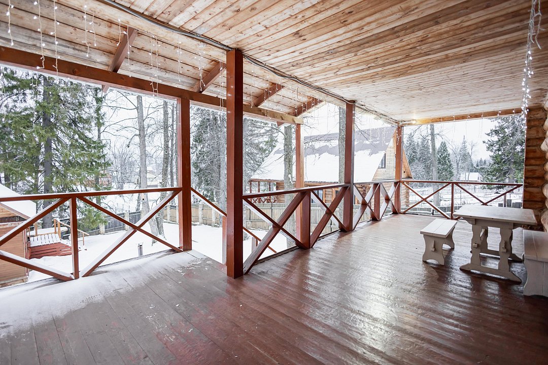 Усадьба 16-местный 4-комнатный 2-этажный