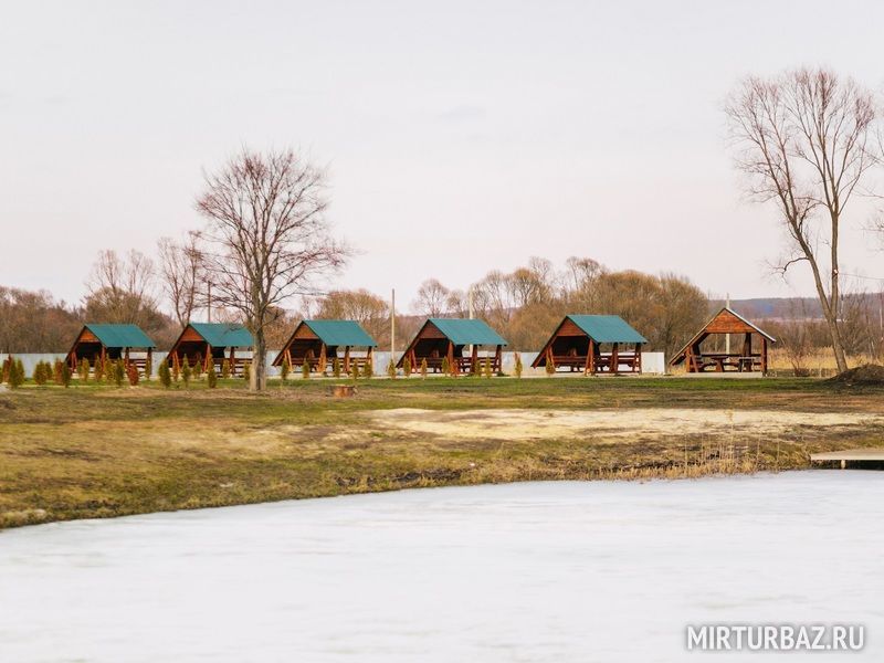 Своя деревня. Белгородская область Корочанский район с. Ушаково. Село Ушаково Корочанского района Белгородской области. Ушаково Белгородская область базы отдыха своя деревня. Село Ушаково Корочанский район.