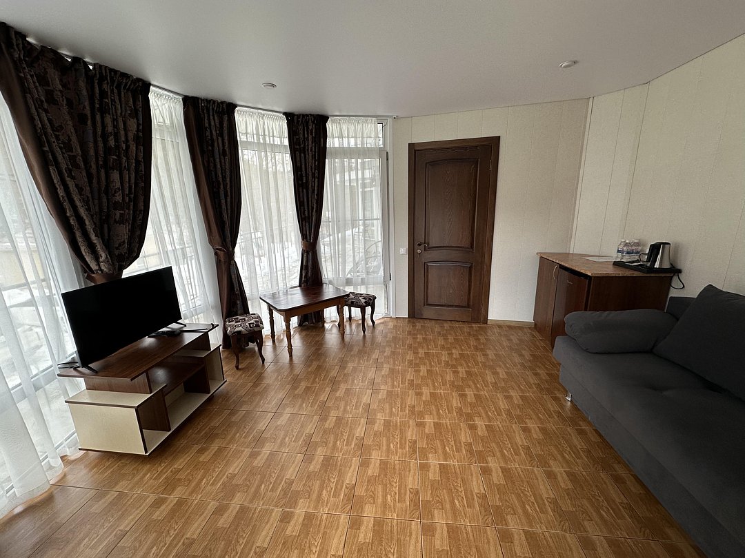 Семейный 4-местный 2-комнатный