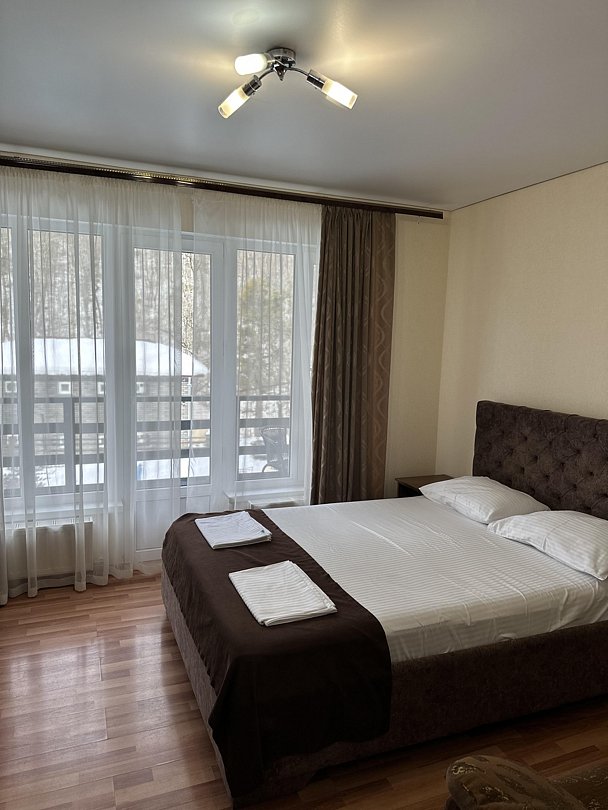 Стандартный 2-местный 1-конатный (с диваном)